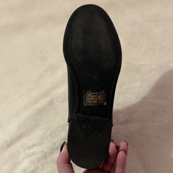 Aldo Black Chelsea Boot - Picture 10 of 11